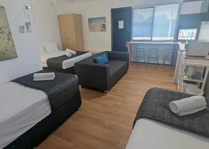 Moffat Beach Motel Caloundra